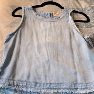 Cloth & stone XS new chambray button back fringe edge crop top